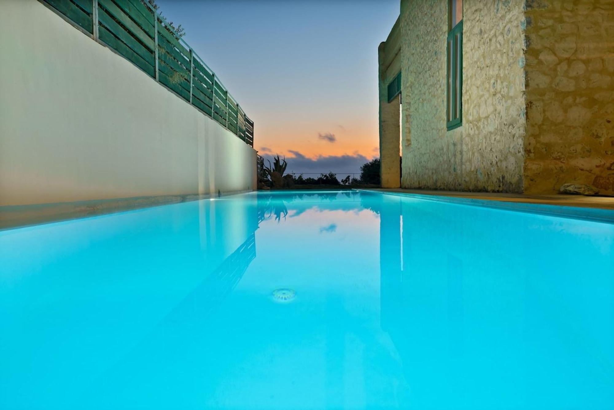 Villa Mediterranea, With Heated Pool Livadia  Exteriér fotografie