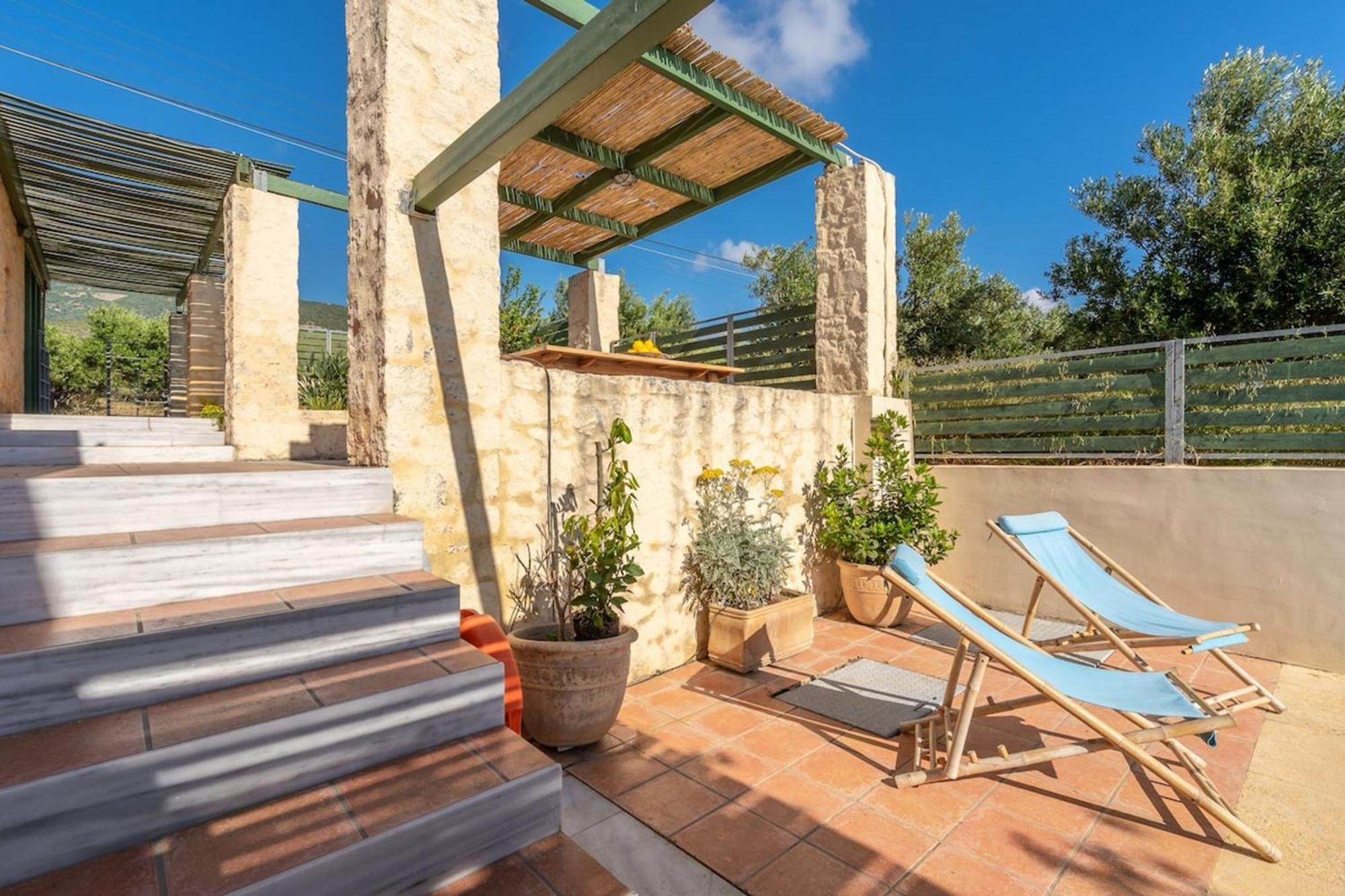 Villa Mediterranea, With Heated Pool Livadia  Exteriér fotografie